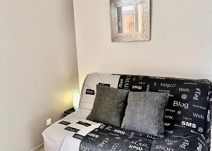 Le Nid Douillet - 4 Personnes - Terrasse Couverte * Лурд